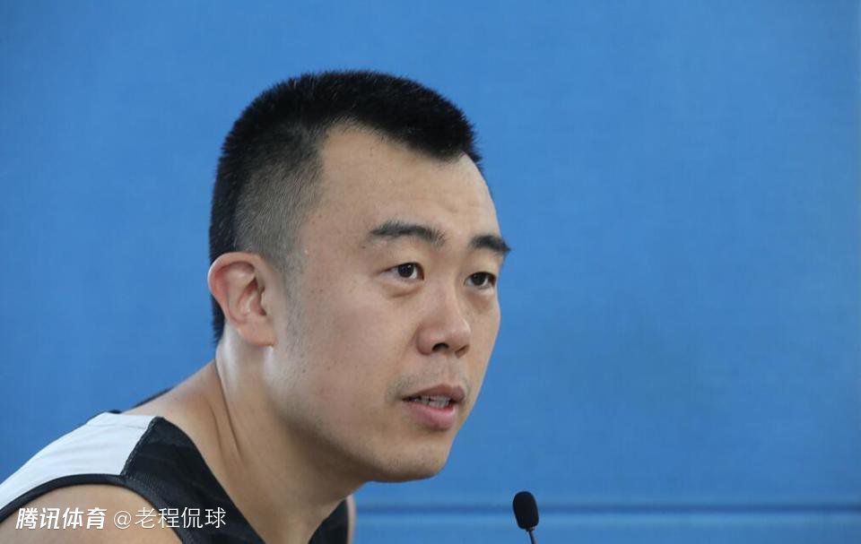 警花喷奶水h文